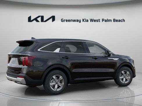 New 2026 Kia Sorento LX image 8