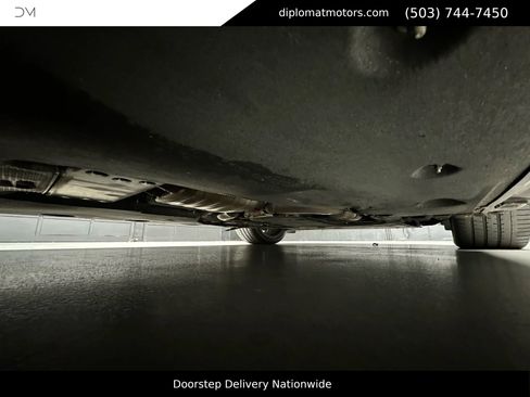 Used 2018 Porsche Panamera 4 image 40