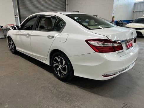 Used 2016 Honda Accord LX image 5