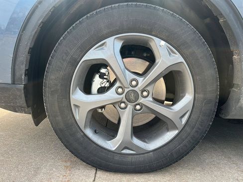 Used 2025 Ford Escape ST-Line image 15