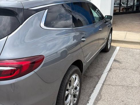 Used 2021 Buick Enclave Avenir w/ Avenir Technology Package AWD/4WD image 3