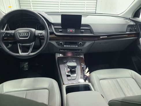 Used 2019 Audi Q5 2.0T Premium image 2