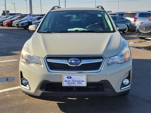 Used 2016 Subaru Crosstrek 2.0i Limited w/ Popular Package #2 image 2