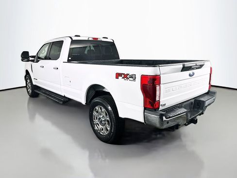 Used 2022 Ford F250 Lariat w/ Chrome Package AWD/4WD image 5