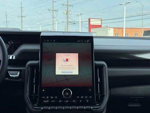 New 2026 GMC Yukon AT4 w/ AT4 Premium Plus Package AWD/4WD image 33