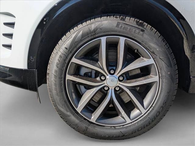 New 2026 Land Rover Discovery Sport Landmark AWD/4WD image 10