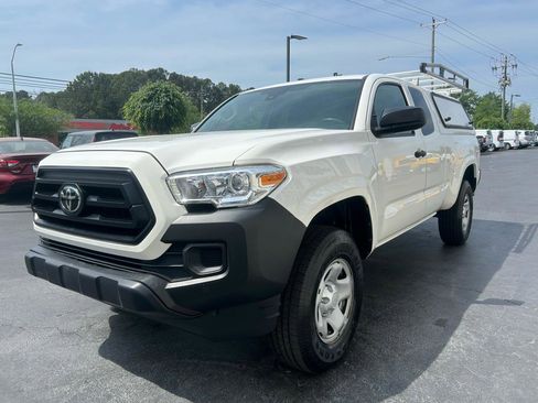 Used 2020 Toyota Tacoma SR RWD image 4