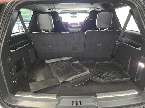 Used 2024 Lincoln Navigator L Reserve w/ Equipment Group 201A image 15