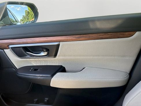 Used 2018 Honda CR-V EX image 32