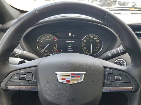 Certified 2023 Cadillac XT4 Premium Luxury image 21