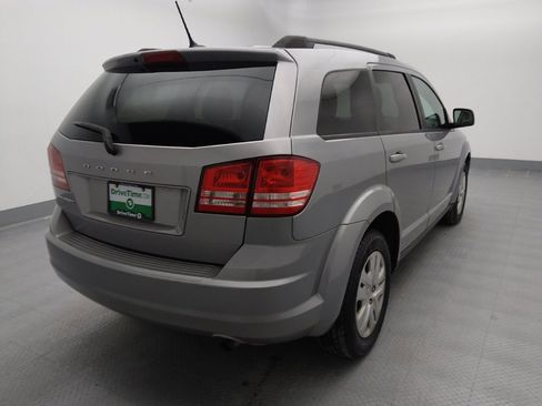 Used 2017 Dodge Journey SE image 7