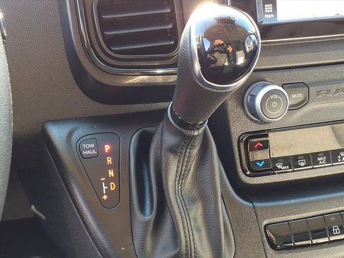 Used 2025 RAM ProMaster 2500 w/ Safety Group image 9