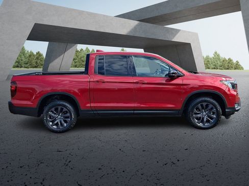 Used 2023 Honda Ridgeline Sport image 7