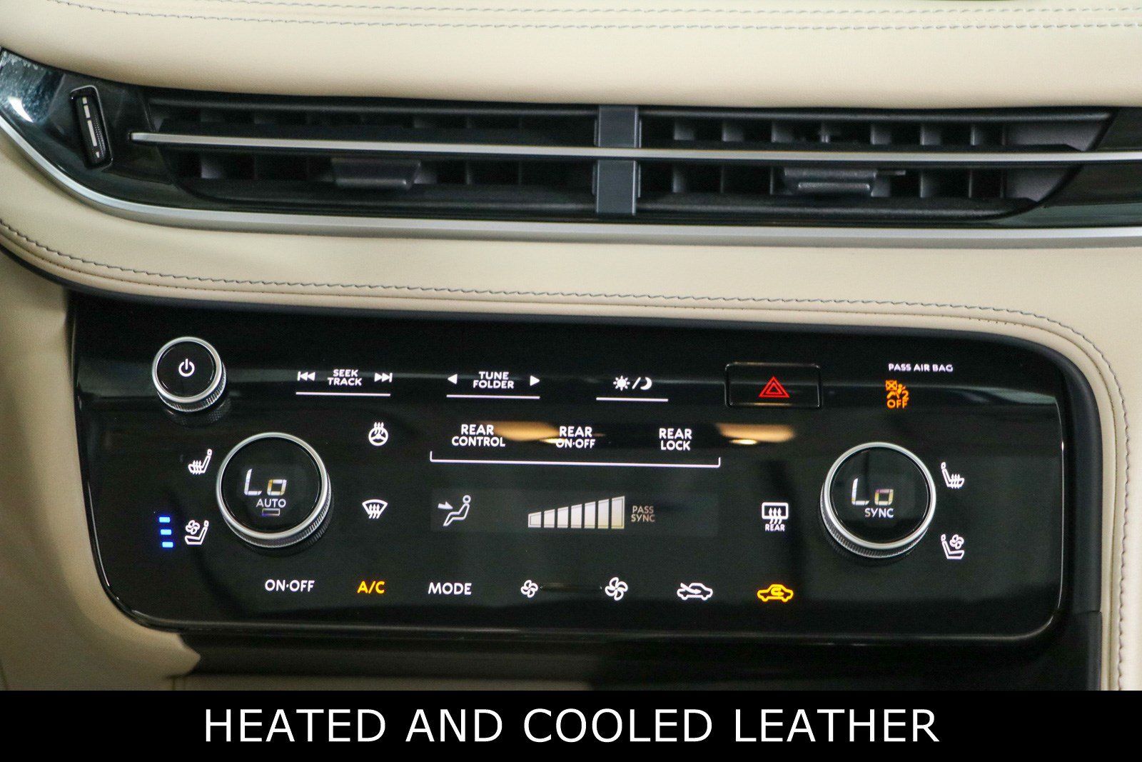 Used 2023 INFINITI QX60 Luxe w/ Performance Audio Package AWD/4WD image 20