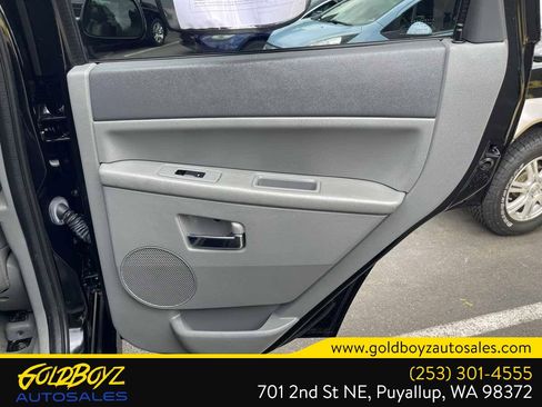 Used 2007 Jeep Grand Cherokee SRT8 AWD/4WD image 34