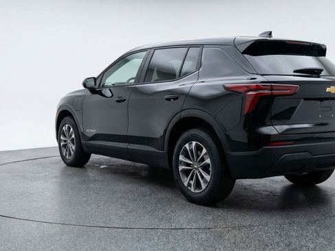 Used 2025 Chevrolet Equinox LT FWD image 6