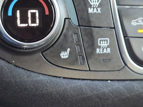 Used 2024 Chevrolet Malibu LT image 21