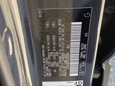 Certified 2025 Toyota 4Runner TRD Sport image 13