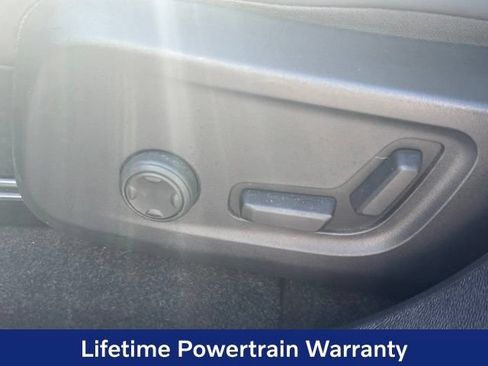 Certified 2023 Volvo C40 P8 Recharge Plus AWD/4WD image 14