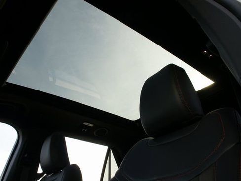 New 2026 Ford Explorer ST-Line w/ ST-Line Street Pack image 20