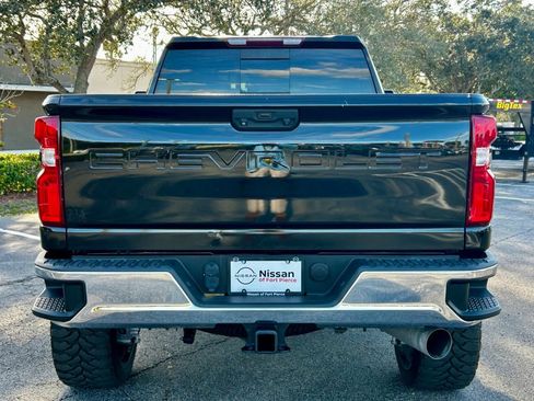 Used 2022 Chevrolet Silverado 2500 LTZ image 24