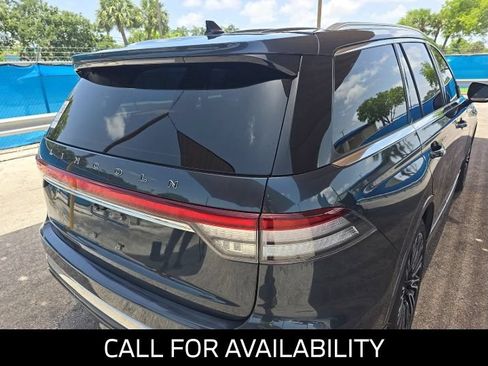 Used 2021 Lincoln Aviator Black Label w/ Dynamic Handling Package AWD/4WD image 3