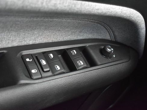 Used 2022 Jeep Compass Latitude image 27