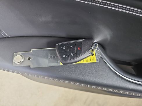 Used 2022 Buick Envision Preferred FWD image 40