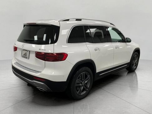 New 2026 Mercedes-Benz GLB 250 4MATIC image 3
