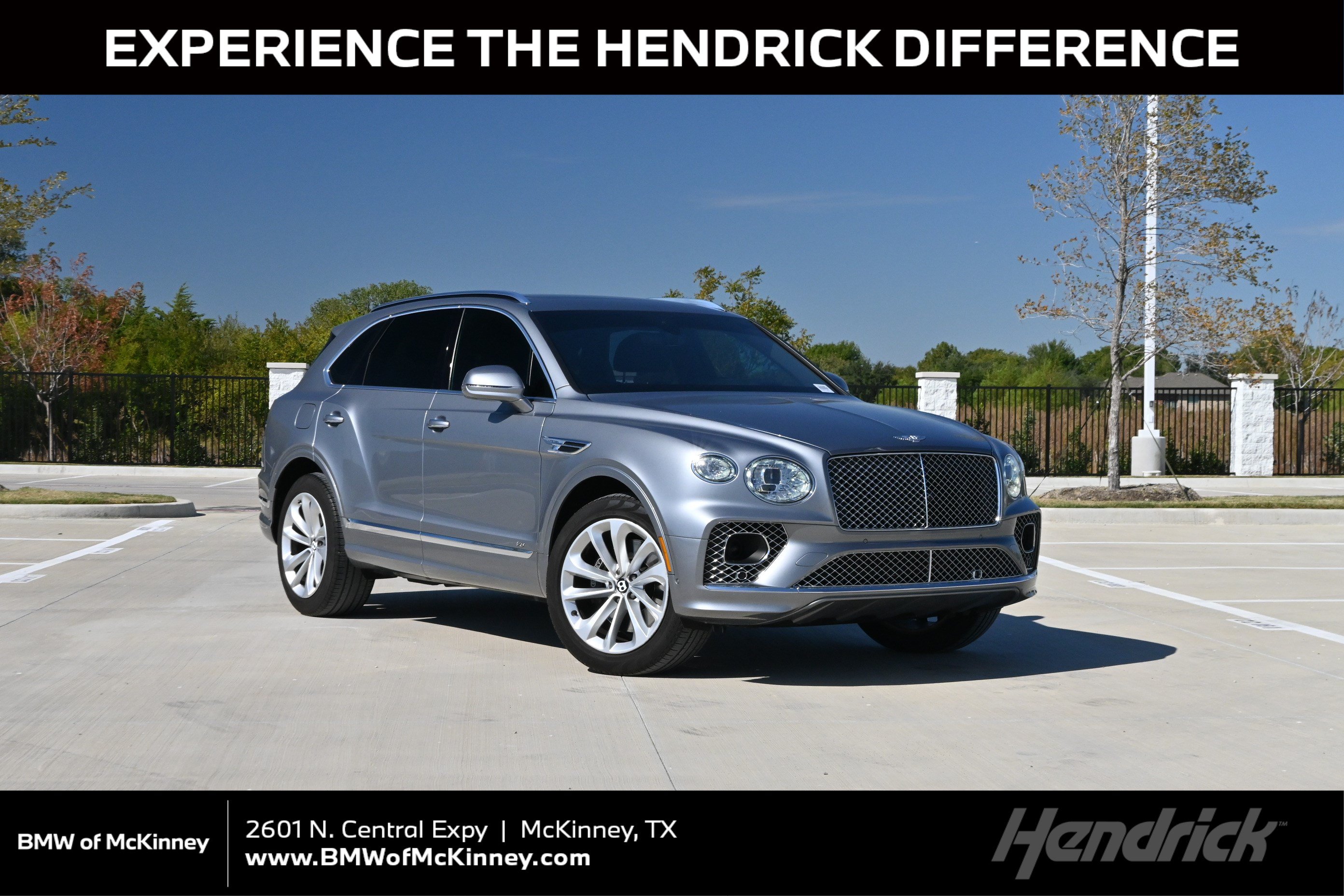 Used 2021 Bentley Bentayga AWD/4WD image 1