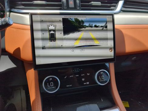 New 2026 Jaguar F-PACE R-Dynamic S image 26