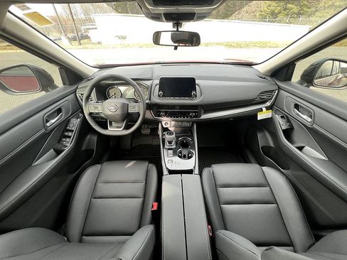 New 2026 Nissan Rogue SV image 16