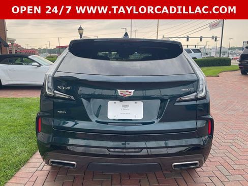 Used 2024 Cadillac XT4 Sport AWD/4WD image 9