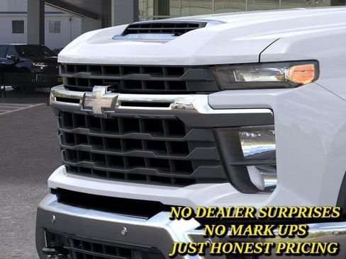 New 2026 Chevrolet Silverado 3500 LT AWD/4WD image 13
