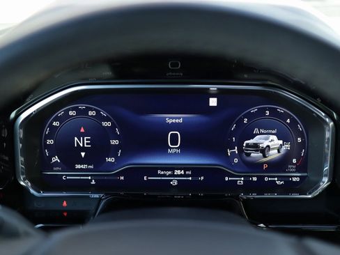 Certified 2023 Chevrolet Silverado 1500 ZR2 w/ Technology Package image 14