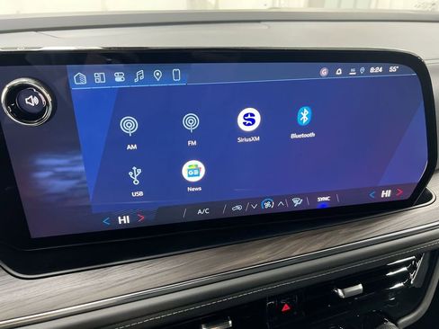 New 2026 Chevrolet Suburban LS AWD/4WD image 14
