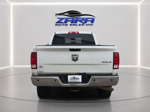 Used 2017 RAM 2500 Tradesman w/ Chrome Appearance Group AWD/4WD image 6