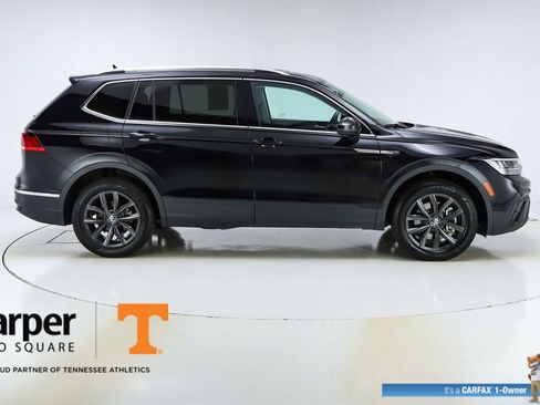 Used 2024 Volkswagen Tiguan SE image 47