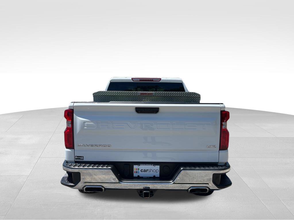 Used 2024 Chevrolet Silverado 1500 LTZ w/ LTZ Convenience Package II AWD/4WD image 4