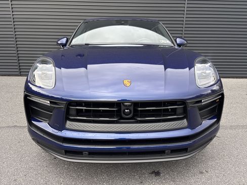 Used 2026 Porsche Macan image 8