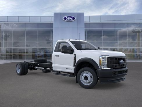 New 2026 Ford F550 image 7