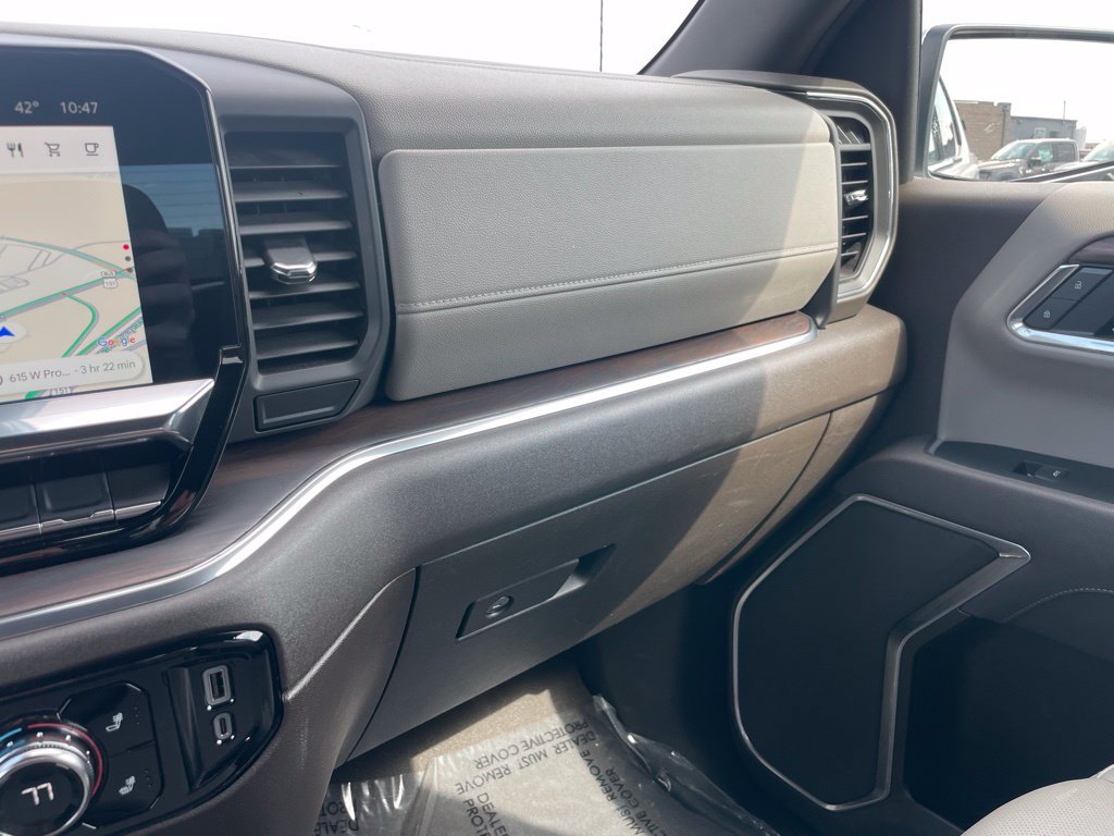 Used 2025 GMC Sierra 1500 SLT AWD/4WD image 53