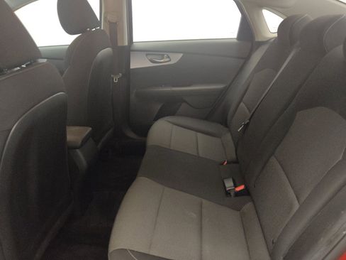 Used 2022 Kia Forte LXS FWD image 18