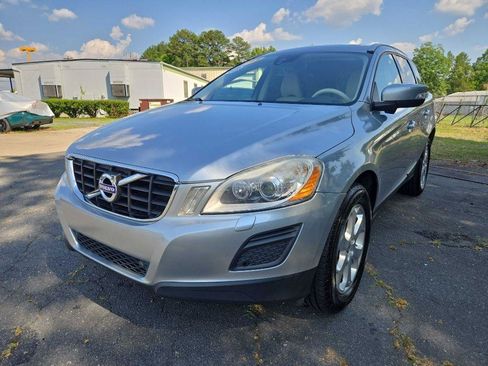 Used 2013 Volvo XC60 3.2 Premier Plus FWD image 1