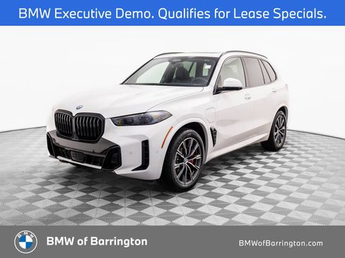 Used 2026 BMW X5 xDrive50e w/ M Sport Package AWD/4WD image 1