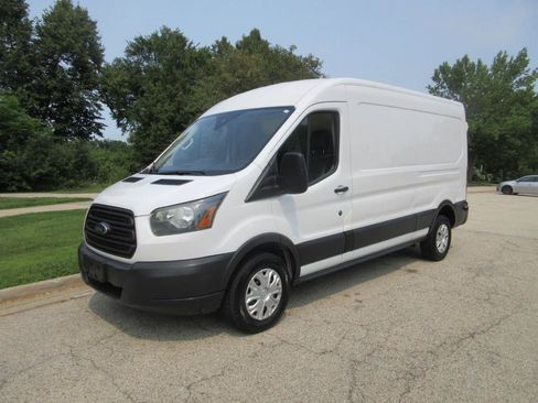 Used 2016 Ford Transit 250 148 Medium Roof RWD image 2