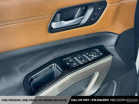 Certified 2024 Nissan Pathfinder Platinum w/ Cargo Package AWD/4WD image 18