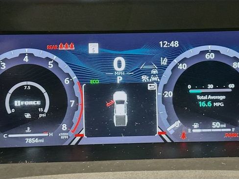 Used 2024 Toyota Tacoma TRD Off-Road image 14