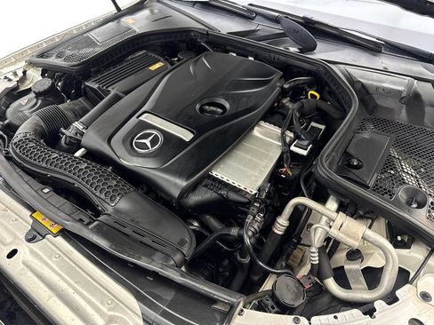 Used 2016 Mercedes-Benz C 300 4MATIC Sedan image 70