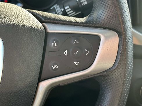 Used 2023 GMC Terrain SLE w/ Driver Convenience Package image 24